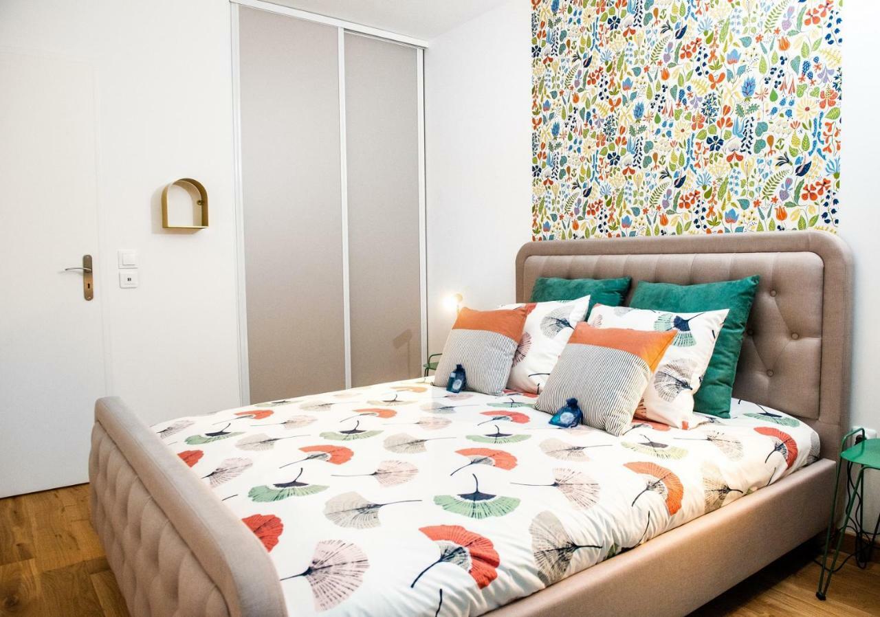 Ilodge Secondia Chessy  Bagian luar foto